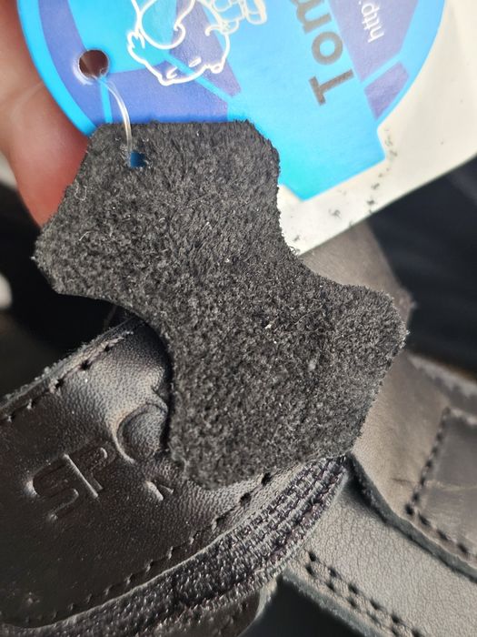 Продаются сандалии натуральная кожа на мальчика 36-й размер