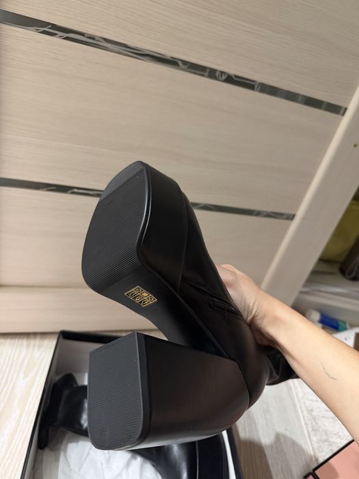 Сапоги ботильоны на платформе в стиле Братз