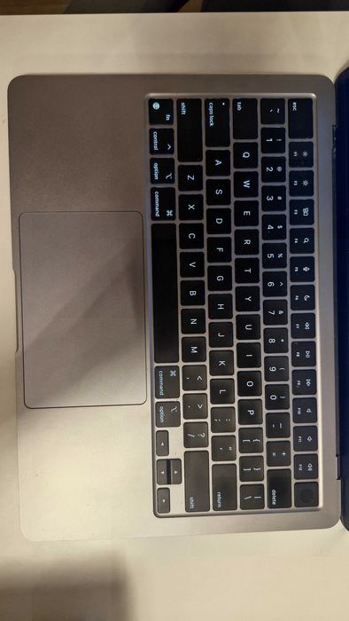 MacBookMacBook Air M2 13,6” 2022 | 8GB RAM | 256GB SSD Space Gray