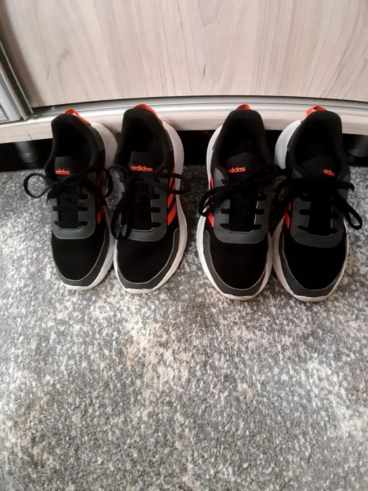 Adidași Adidas universali