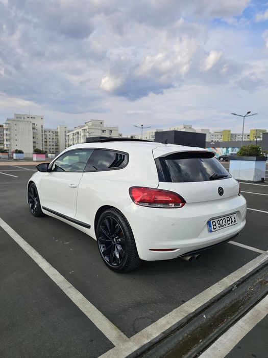 Volkswagen Scirocco 2.0 TDI | Panoramic | Distribuția schimbata