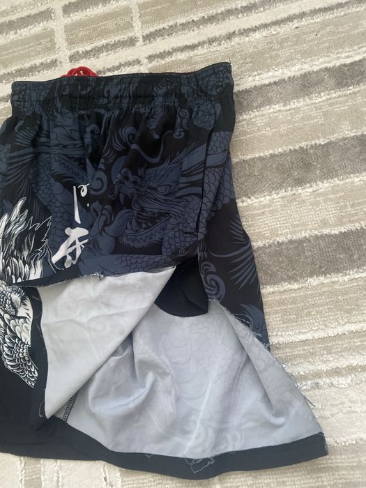 Продам рашгард с разрезом