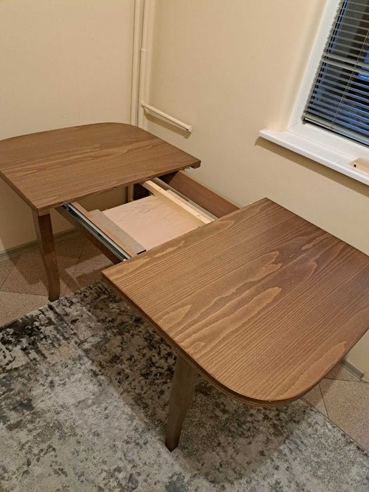 Разтегателна маса