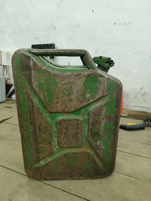 Канистра 20л советская