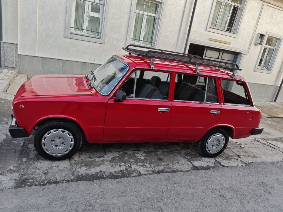 Sotiladi ВАЗ 2102
Binzinda gaz qoyilmaga roshot 7 litr