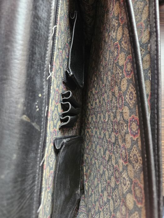 Продава се чанта