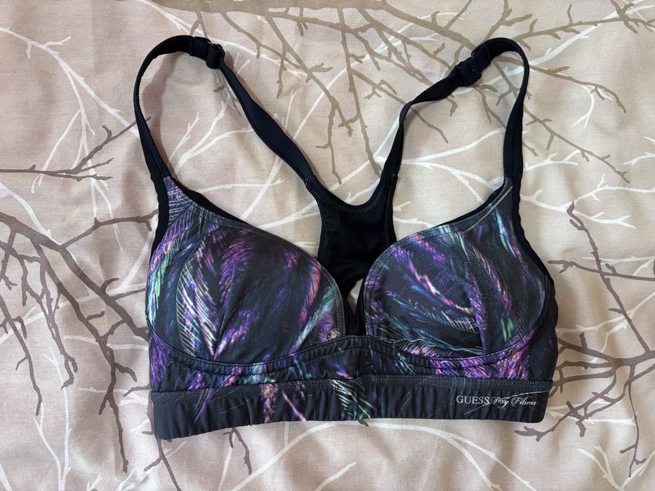 Спортно бюстие Guess