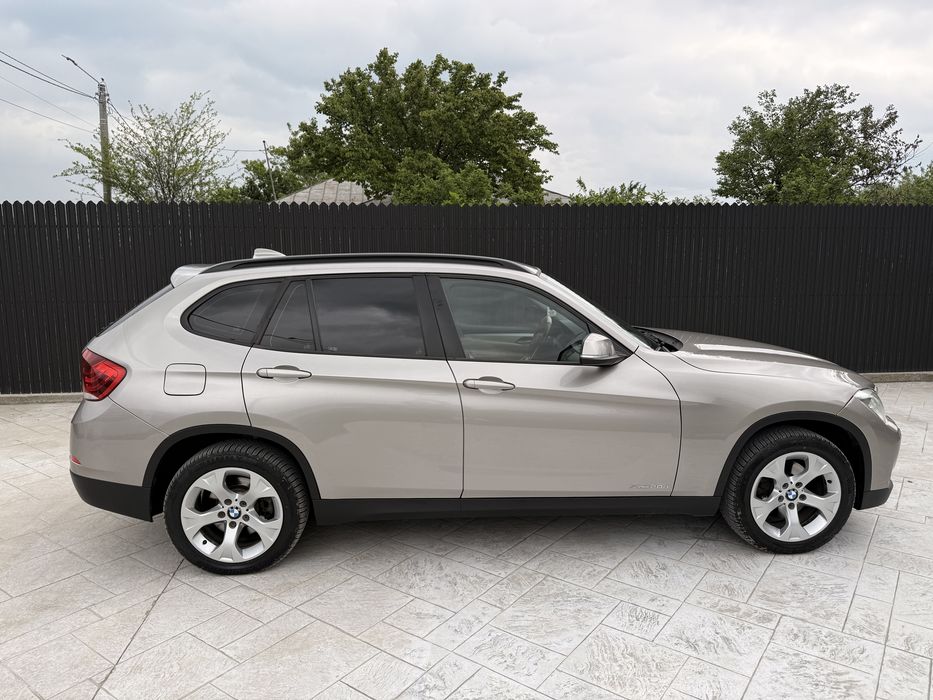 BMW X1 xDrive20d Automat 184CP Xenon Interior Crem 2013