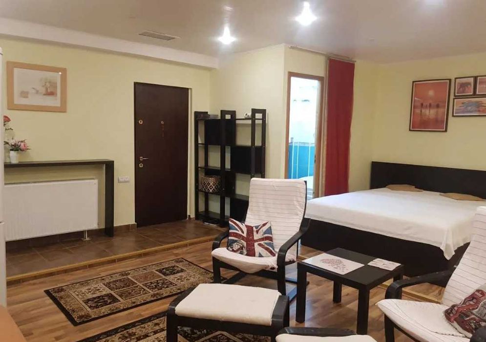 Дава се под наем Едностаен апартамент в Пловдив, Тракия - 48 кв.м за 153 € - Снимка #1