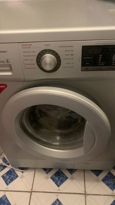 Продам стиральную машинку