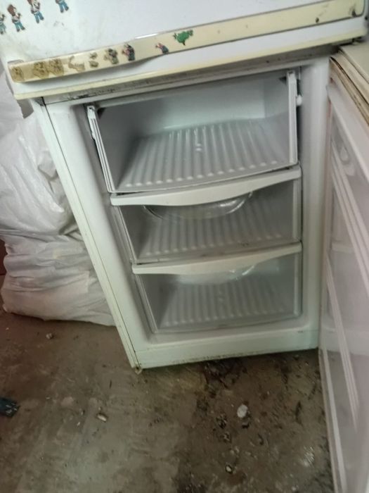 Холодильник Samsung