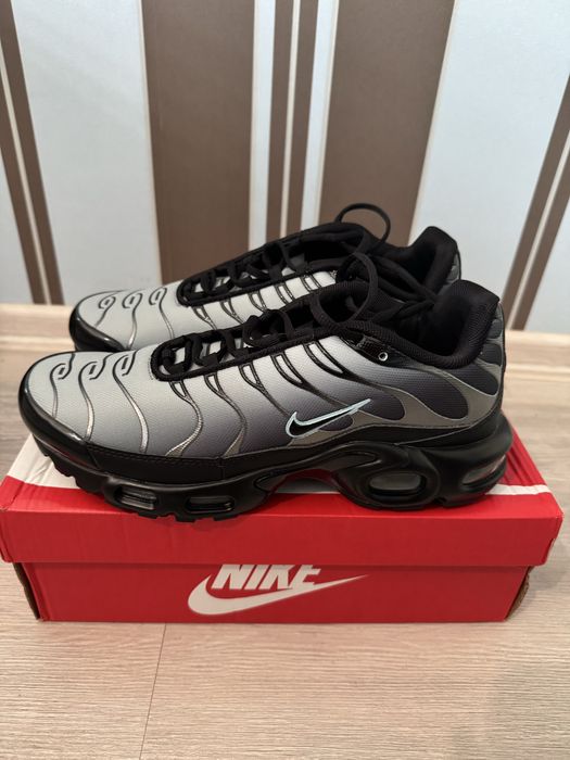 Обувки Nike Air Max Plus Tn