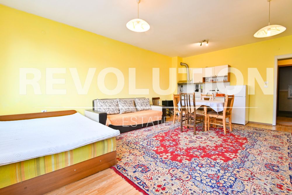 Двустаен апартамент в ж.к. Стрелбище