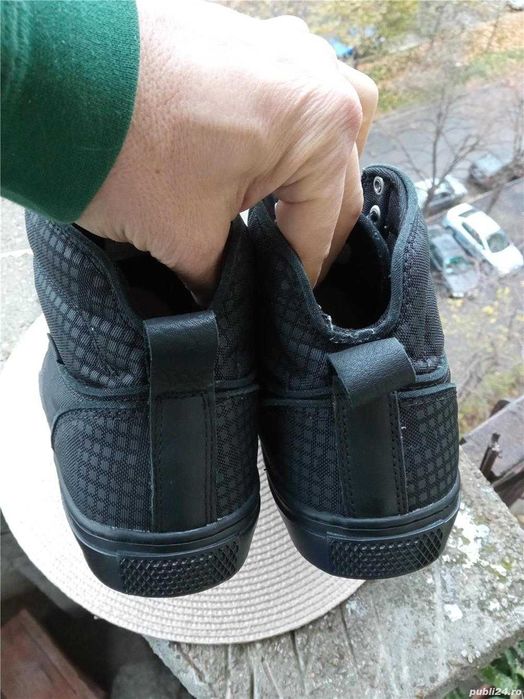 Bascheti Vans, marime 45, UK 10.5(29.5 cm)