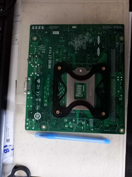 Продавам дъно, процесор памет H61H2 -LT V;1.0