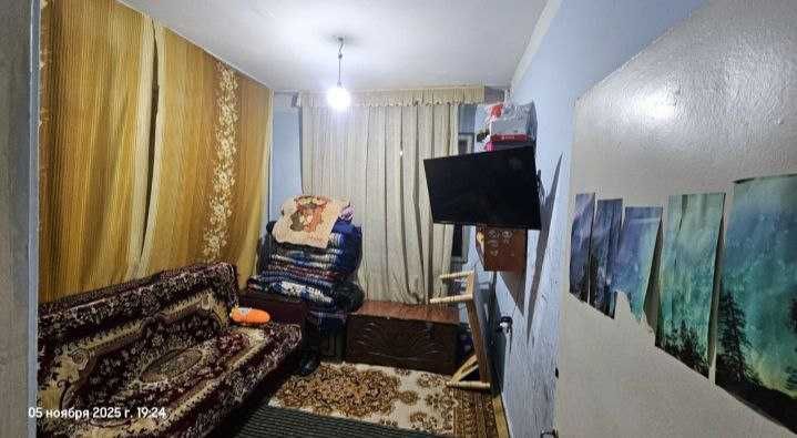 2/6/9 продам квартира Ц15/Абай. Метро Гафур Гулям Квартира сотаман!