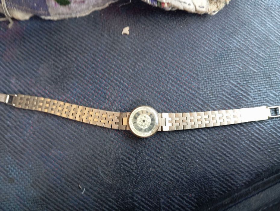 Руски елегантни чесовници за най красивите мадами