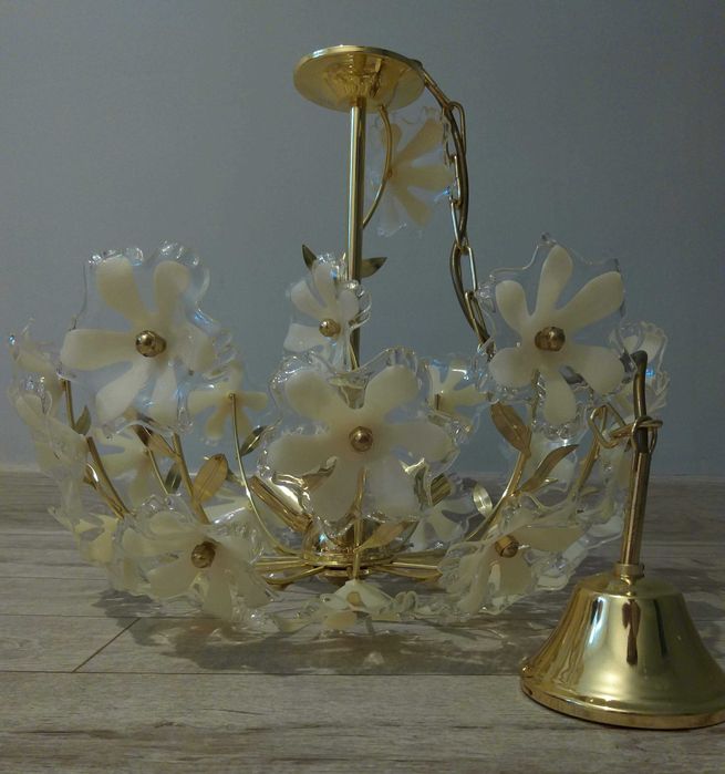 Люстра потолочная