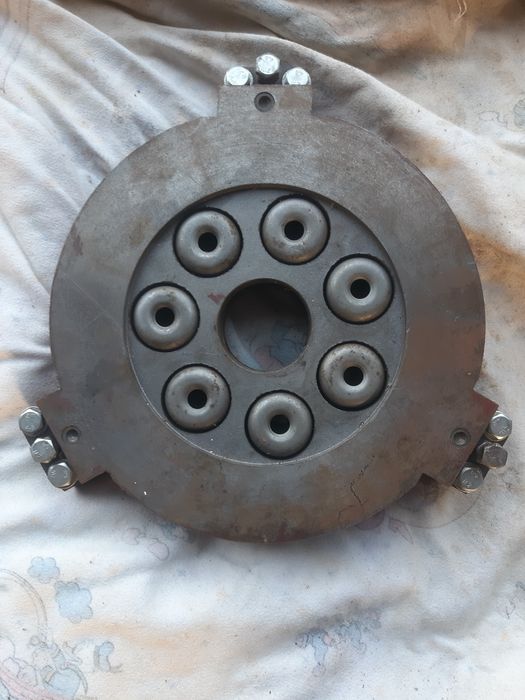 Vand placa de presiune NOU NOUTA , de 10 toli ,tractor Fiat, si u445