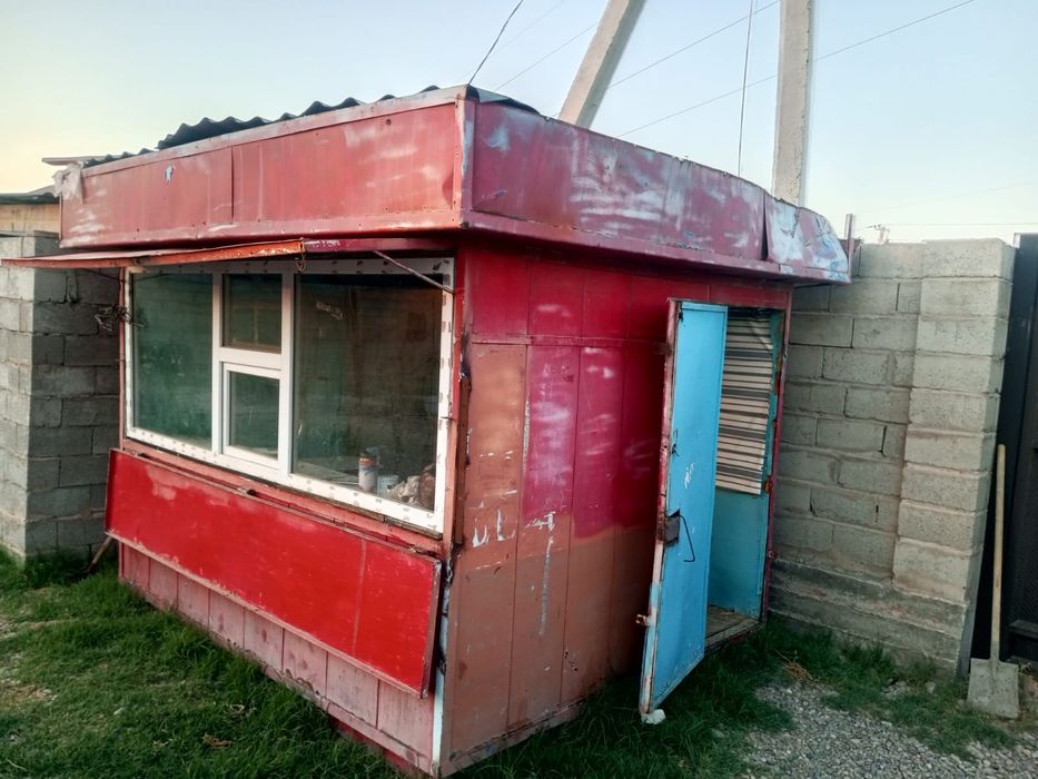 Ларек продам целый для стройки можно