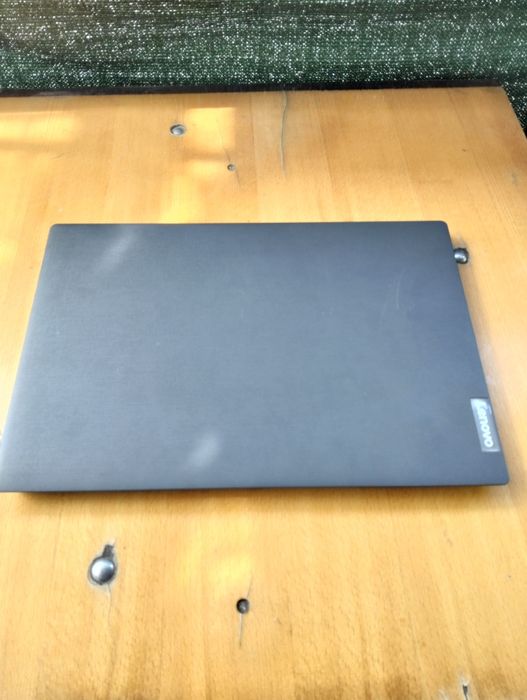 Laptop in foarte buna stare de funcționare