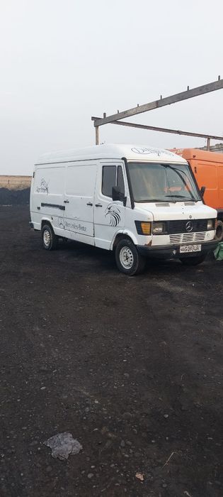 Mers 208D 1992- yil gidravlika mator holatlari choʻtki  Spriter mos ov