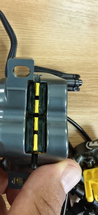 Комплект дискови спирачки Magura MT7 Carbotecture SL 4-Piston