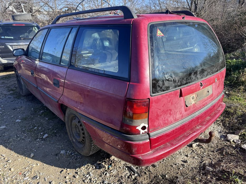 Опел Астра ф 1.6и 16в 101кс 1997г На Части