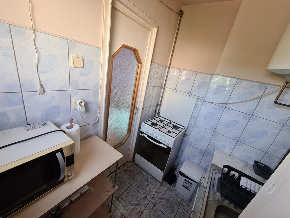 Vand apartament cu o camera (Tudor-langa piata de la Diamant)