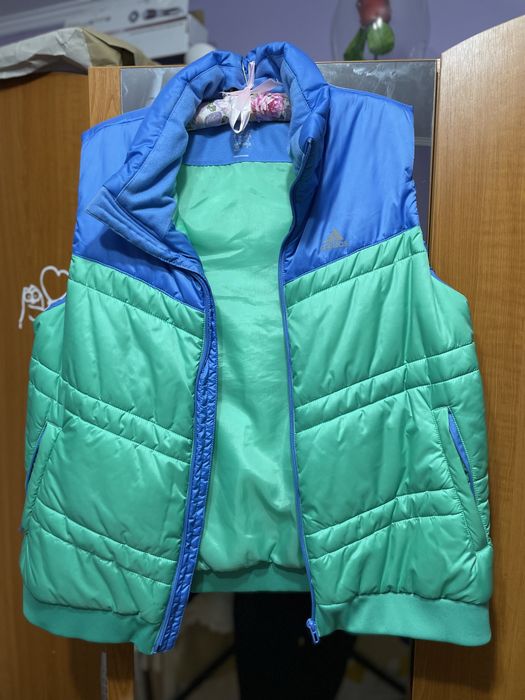 Vesta adidas xl verde cu albastru