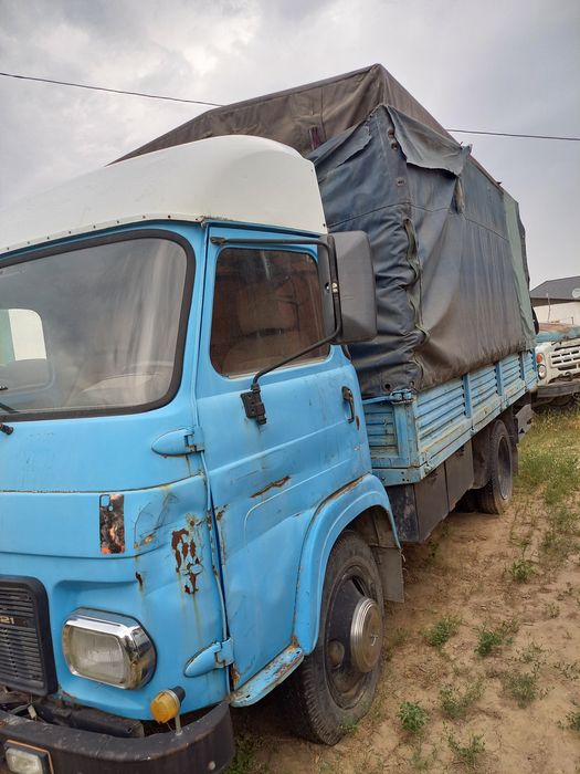 Продам машину Авия