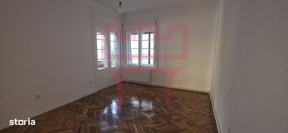Apartament nemobilat sau birou in casa 160mp zona Emil Isac