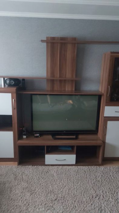 Мебель для гостиной, стенка