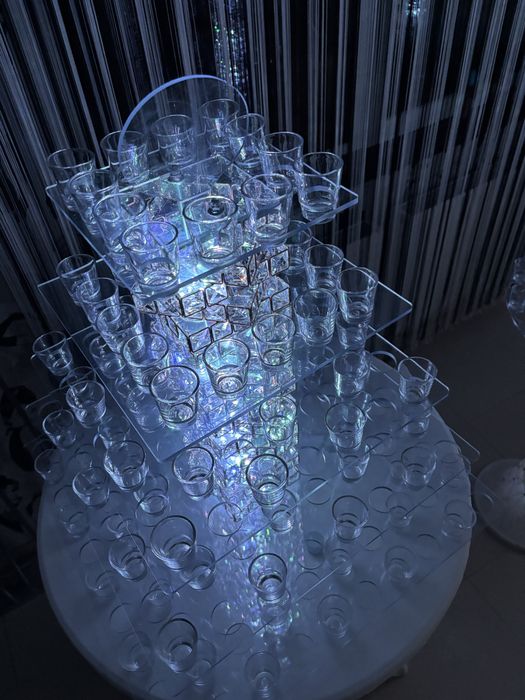 Inchiriere tort de shot-uri pentru evenimente