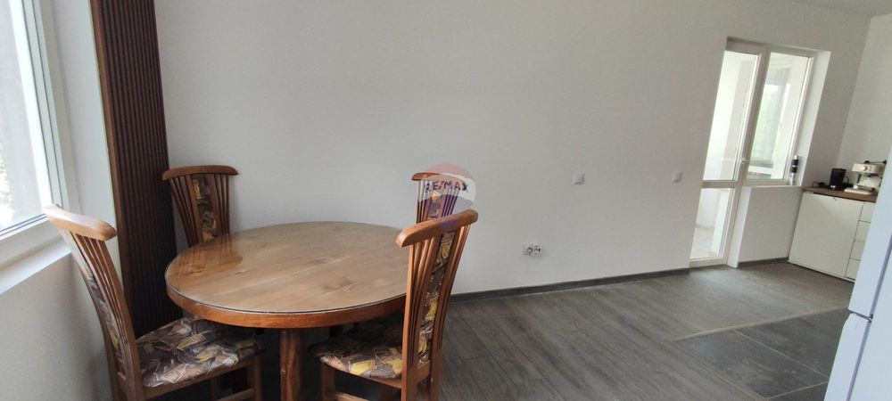 Продава се Тристаен апартамент в Варна, Младост 1 - 106 кв.м за 2076 €/кв.м - Снимка #4