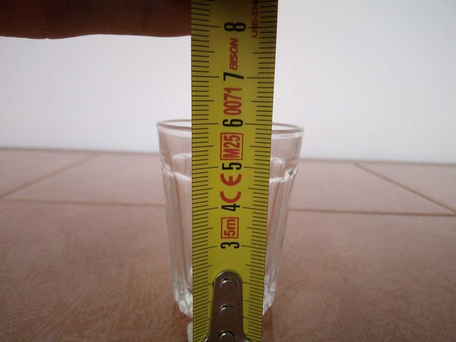 Set 20 pahare mici aperitiv / țuică / shot-uri din sticlă rezistentă