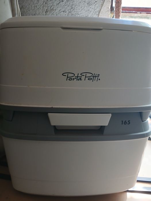 Химически тоалетни