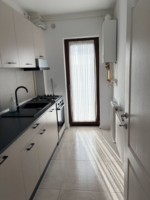 Apartament cu o camera de inchiriat