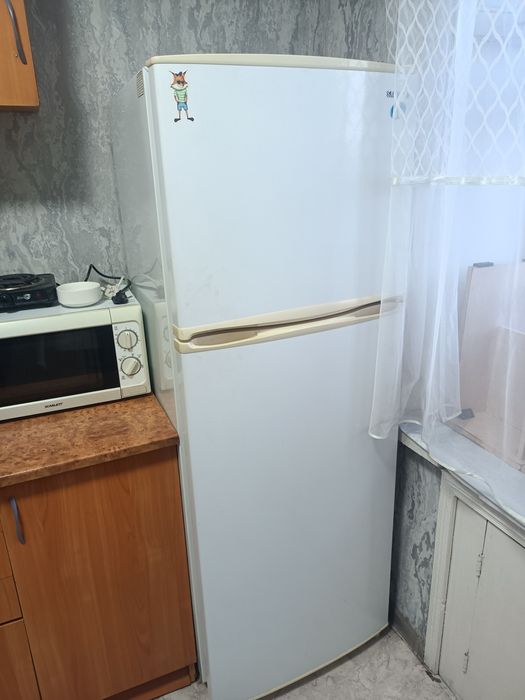 Продам холодильник рабочий
