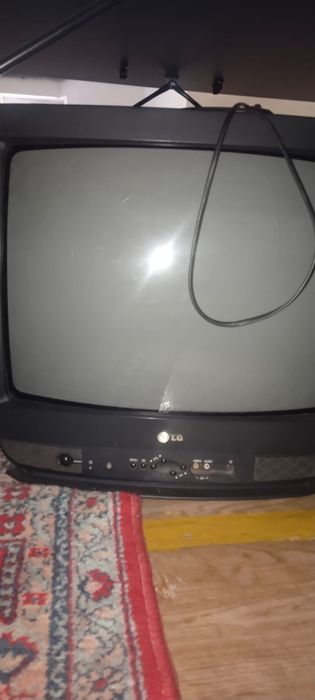 Телевизор за 2000 тенге