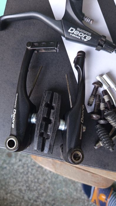 Спирачки Shimano Deore