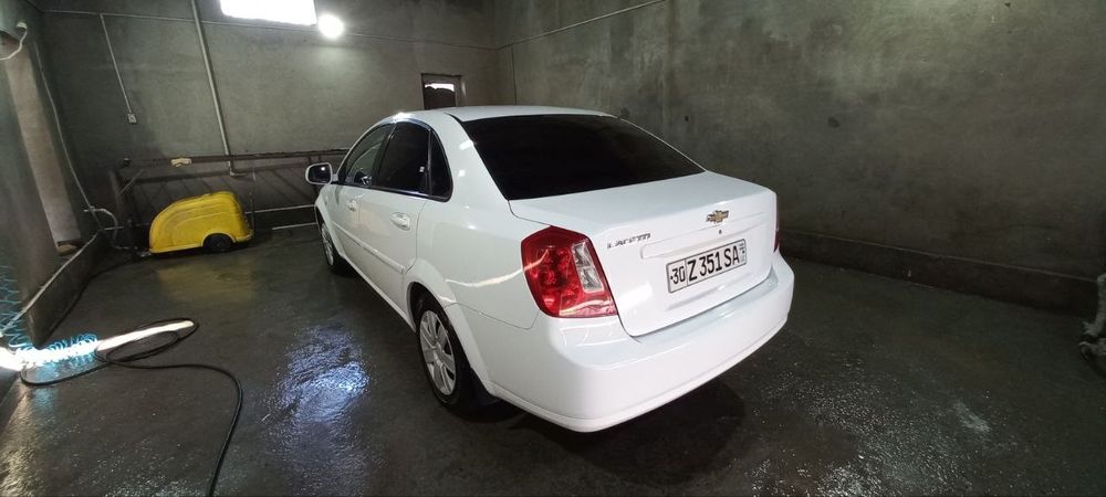 Gentra 2019 mexanika. Zavod metan. Oldi krelo va orqa karniz petno bor