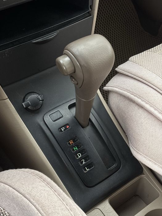 Toyota Corolla CE 2006 года АКПП