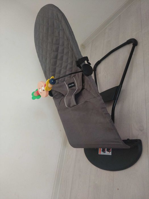 Детский шезлонг сатылады