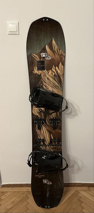 Splitboard Jones Explorer 156 + Karakoram Connect-R + Piei Jones