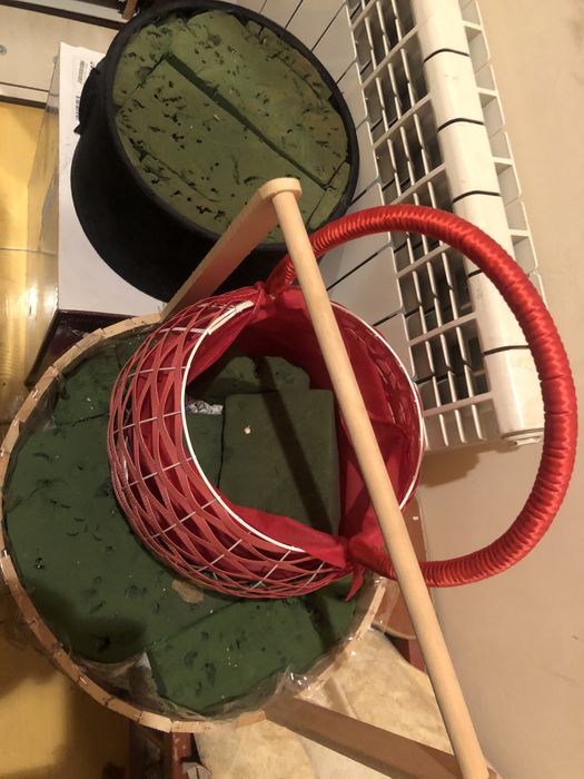 Продаются корзина для цветов, много разных.