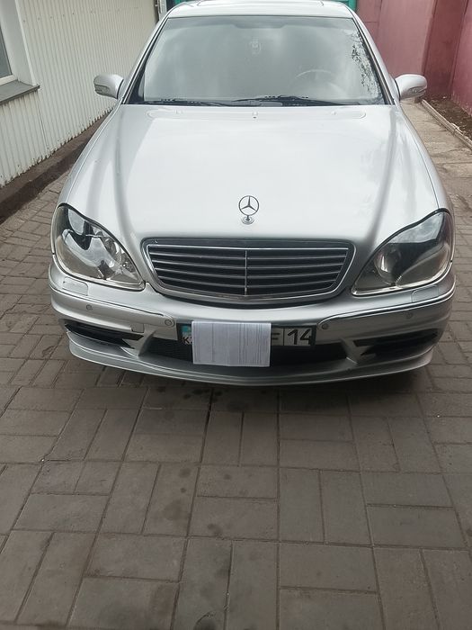 Продам машину Мерседес лисичка