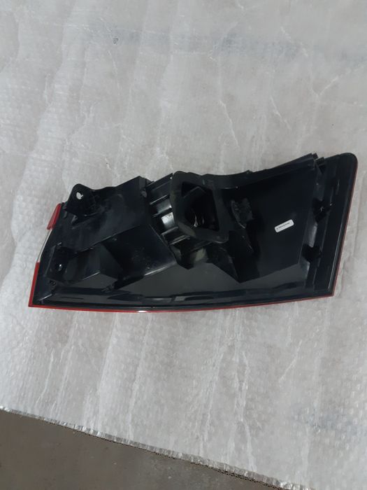 Stop tripla lampa stanga spate Skoda superb 3