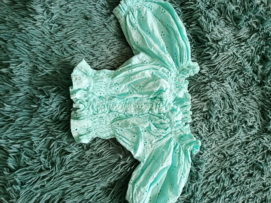 Вещи по 300 тг продам