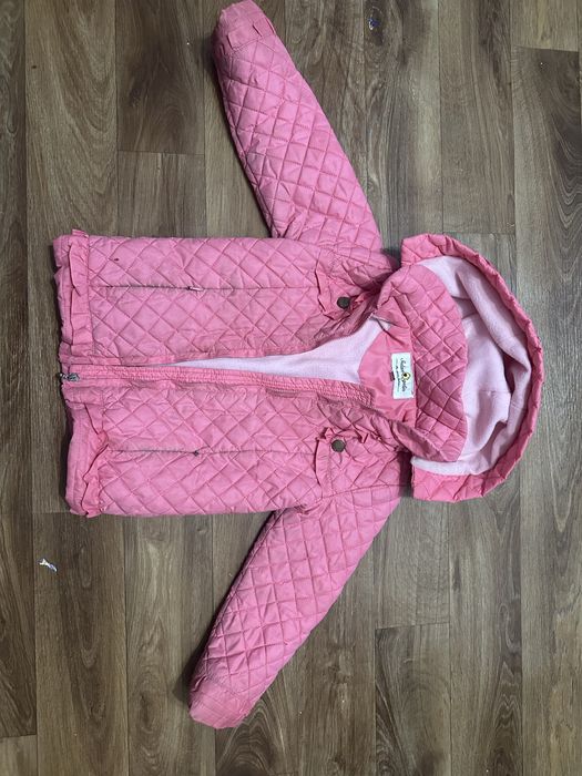 Продам детские куртки осенние